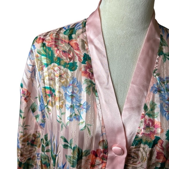Vintage Victoria's Secret Gold Label Pink Satin Floral Sheer Pajama Top Large - Picture 5 of 8